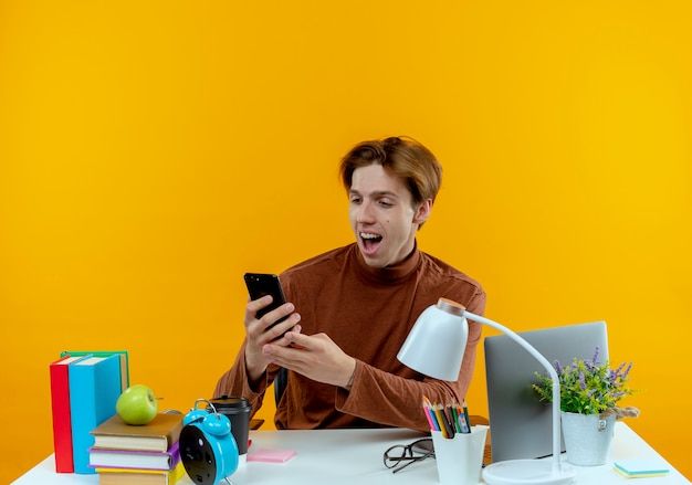 Social media dla freelancerów – skuteczne sposoby na promocję usług